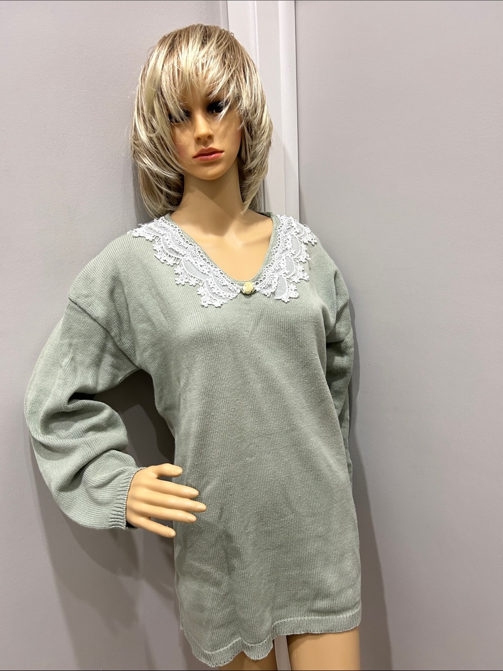Vintage Marilu Exclusive of NY Women's Lace-Trim V-Neck Sweater Top in Sage